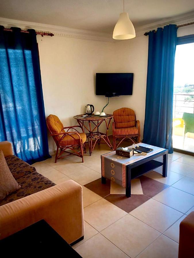 Dead Sea Lafamilia Albadwan Lejlighedshotel Sweimeh Eksteriør billede